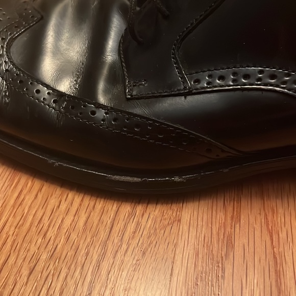 Johnston and Murphy Wing-tip Derby’s Men’s Black Oxfords size 11.5 main image 10